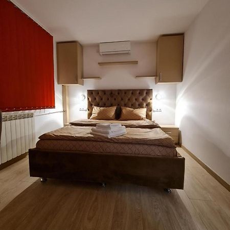 Luxury Panoramic Apartment Oradea Buitenkant foto