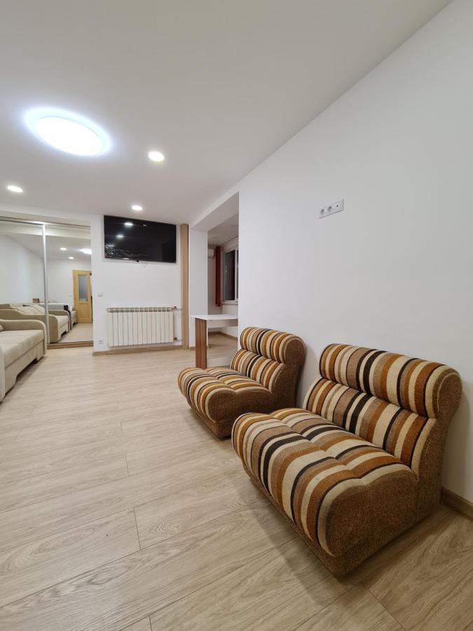 Luxury Panoramic Apartment Oradea Buitenkant foto