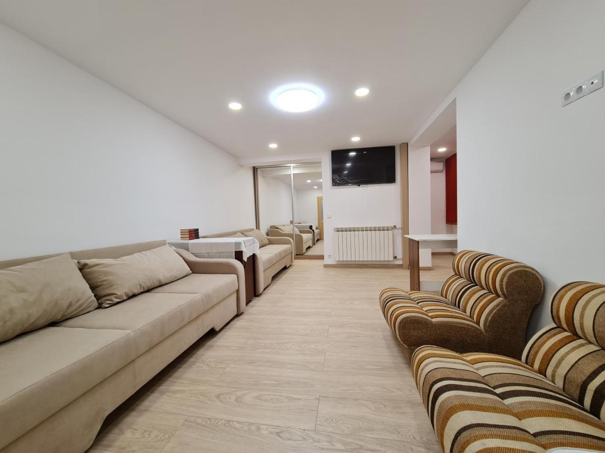 Luxury Panoramic Apartment Oradea Buitenkant foto