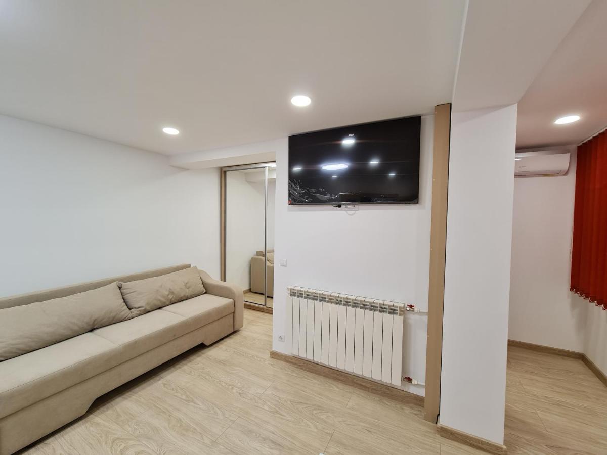 Luxury Panoramic Apartment Oradea Buitenkant foto