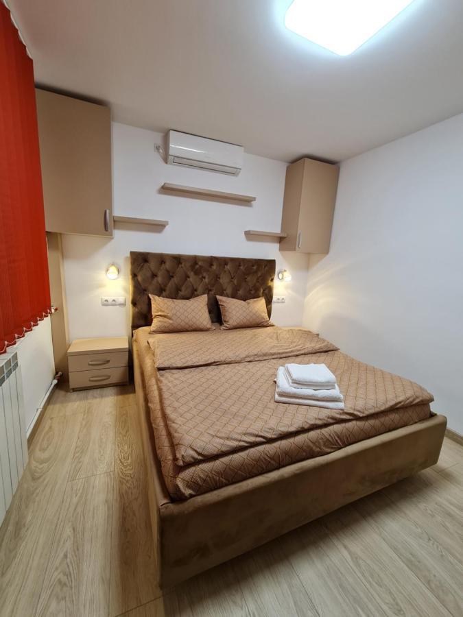Luxury Panoramic Apartment Oradea Buitenkant foto