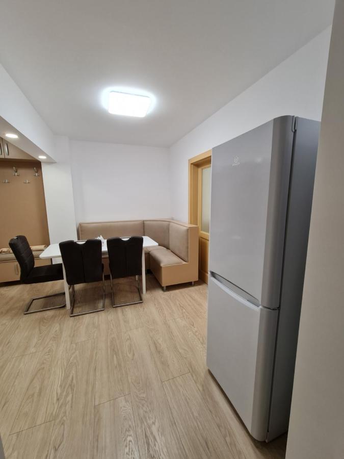 Luxury Panoramic Apartment Oradea Buitenkant foto