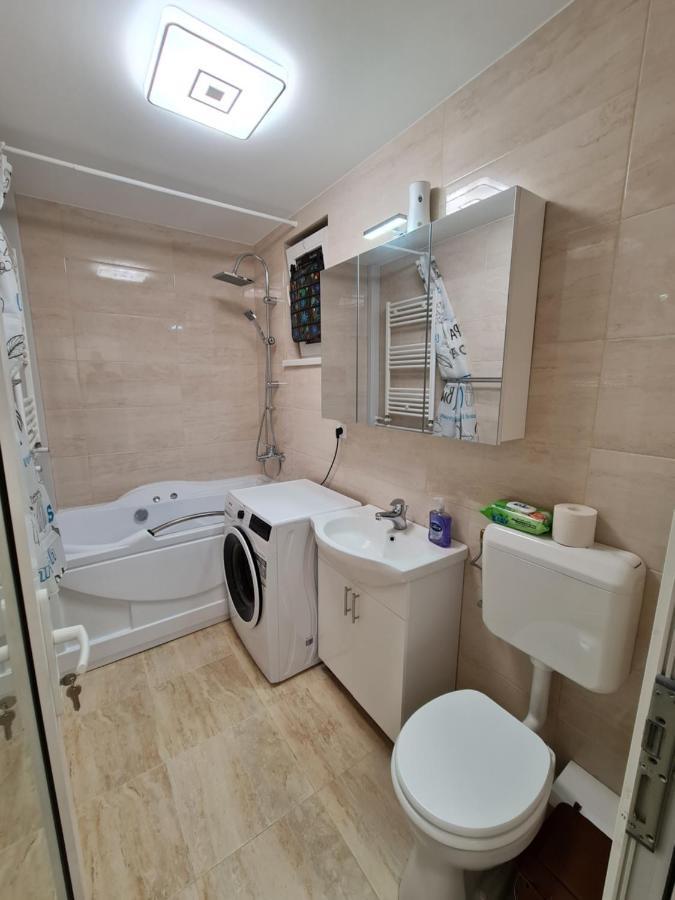 Luxury Panoramic Apartment Oradea Buitenkant foto
